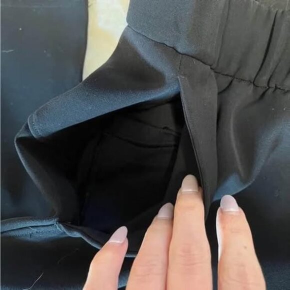 Lululemon Pant Black Elastic Waist Drawstring 7/8 Length Pockets Tapered Size 4 - Picture 2 of 6